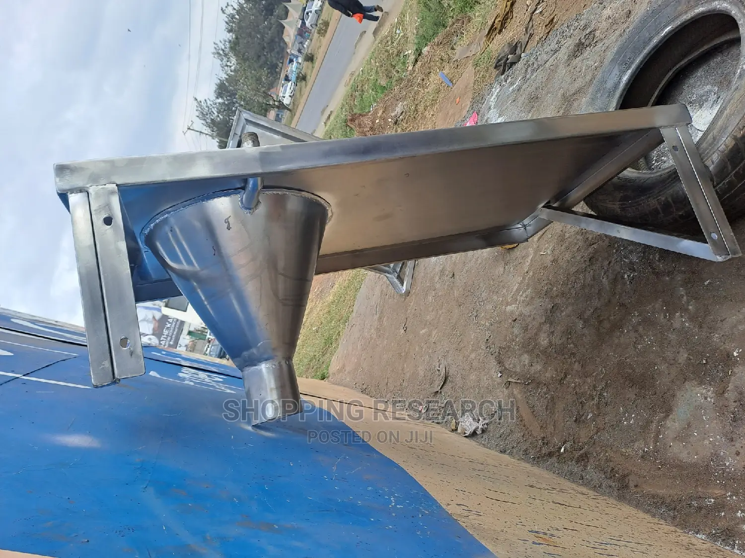 Stainless Steel Sluice Sink/Slop Hopper Sink For Medical Use Purpose