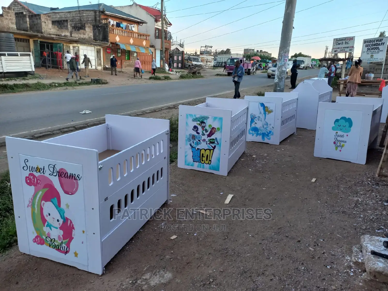 Morden Baby Cot 4 by 2 Fitts