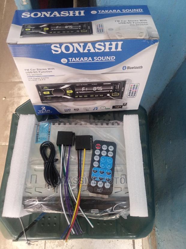 Clear Car Bluetooth Radio Available - main view