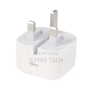 20W PD 3.0 Type-C / USB-C Interface Folding Travel Charger,