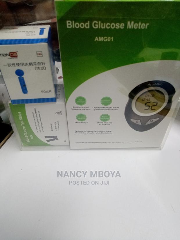 Blood Glucose Meter - thumbnail 3