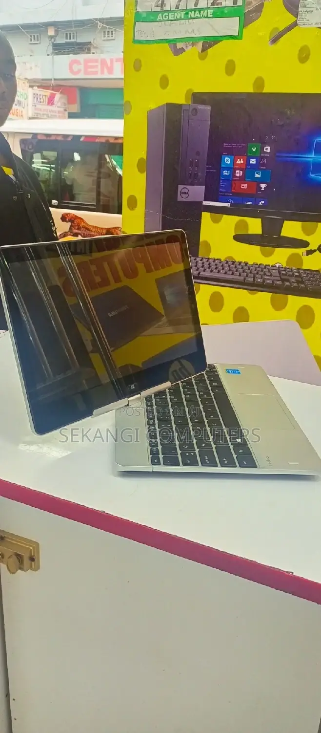 Laptop HP EliteBook Revolve 810 G3 Tablet 12GB Intel Core I7 HDD 500GB