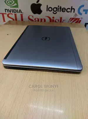 New Laptop Dell Latitude 7440 4GB Intel Core I5 HDD 500GB