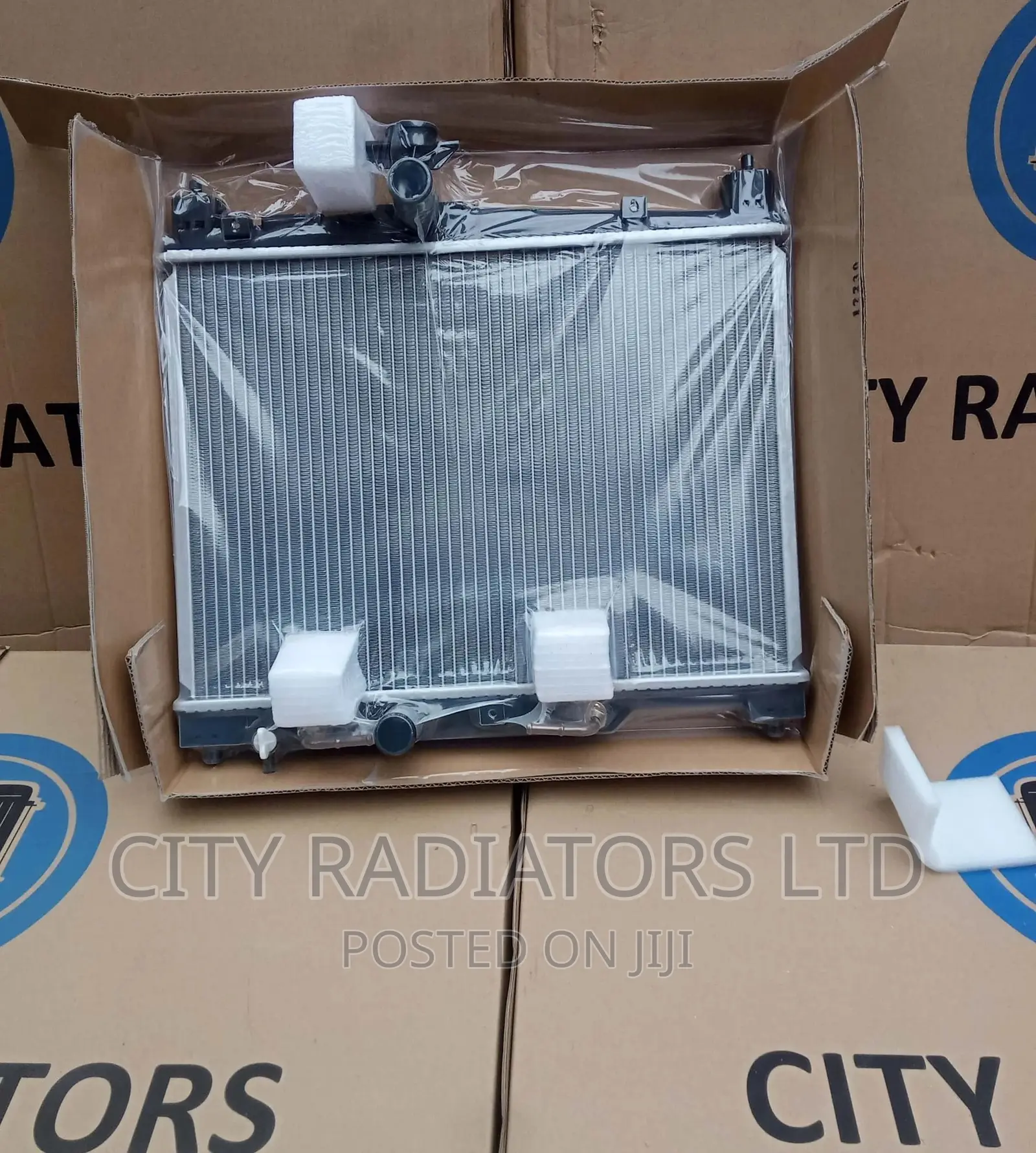 Toyota Vitz 2000 Radiator. in Industrial Area Nairobi Vehicle Parts & Accessories, City