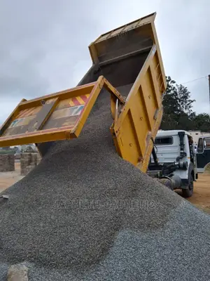 Chipping/Mchele For Cabro Installation Packing Lot