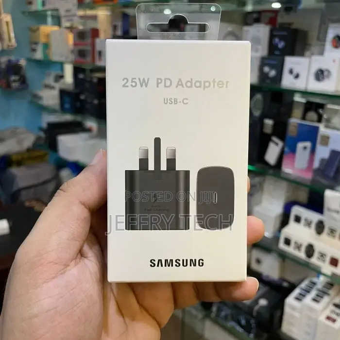 Samsung Charger 25 Watts 3 Pin Uk-Black Type C