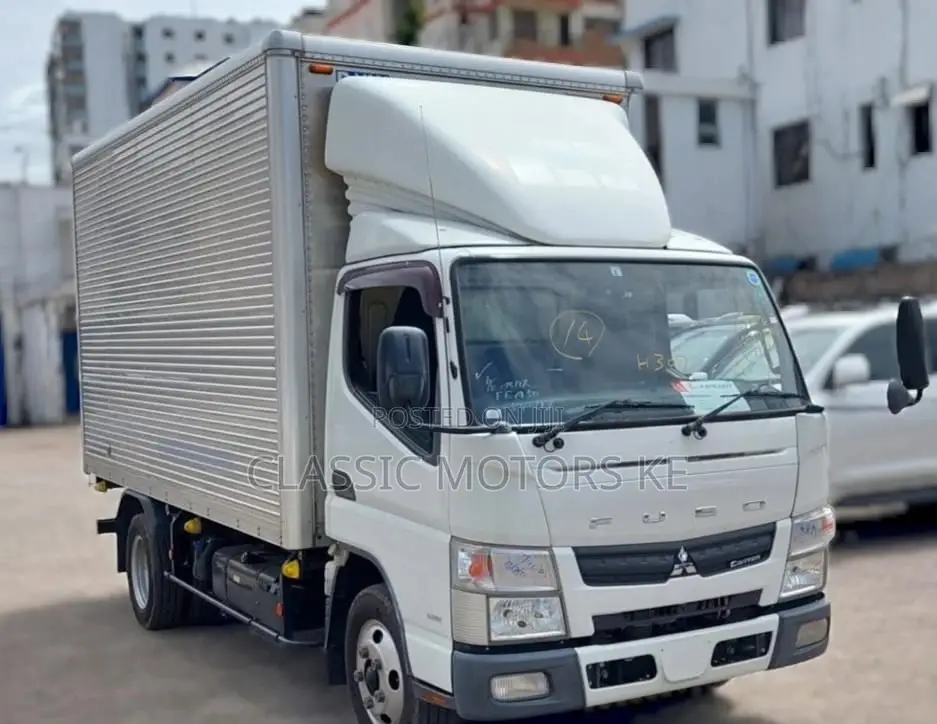 Mitsubishi Canter 2 Tons