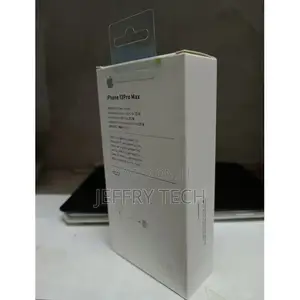 Apple 25W USB-C Power Adapter With USB-C to Lightning Cable