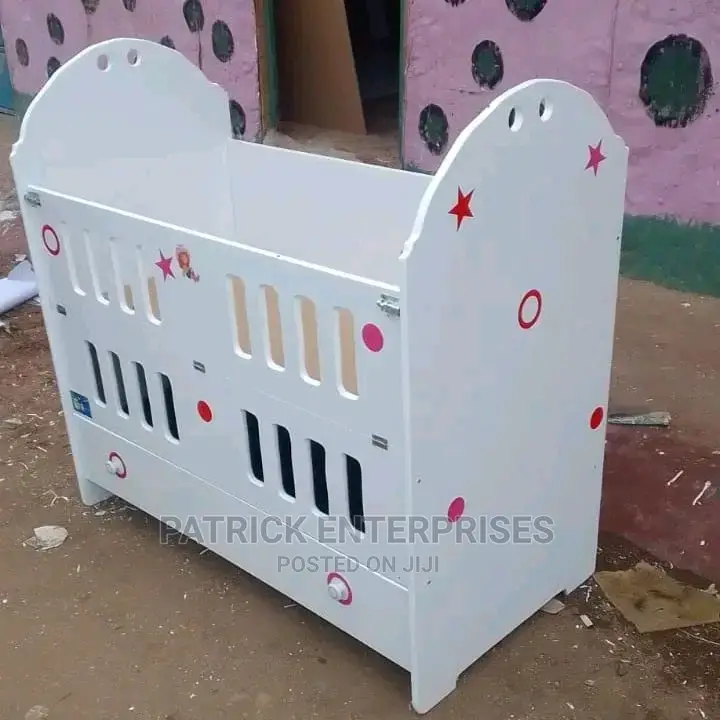 Morden Baby Cot 4 by 2 Fitts
