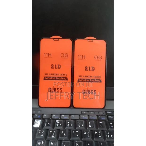 iPhone 11 Full Cover 9D Tempered Glass Screen Protector - Bl - main view