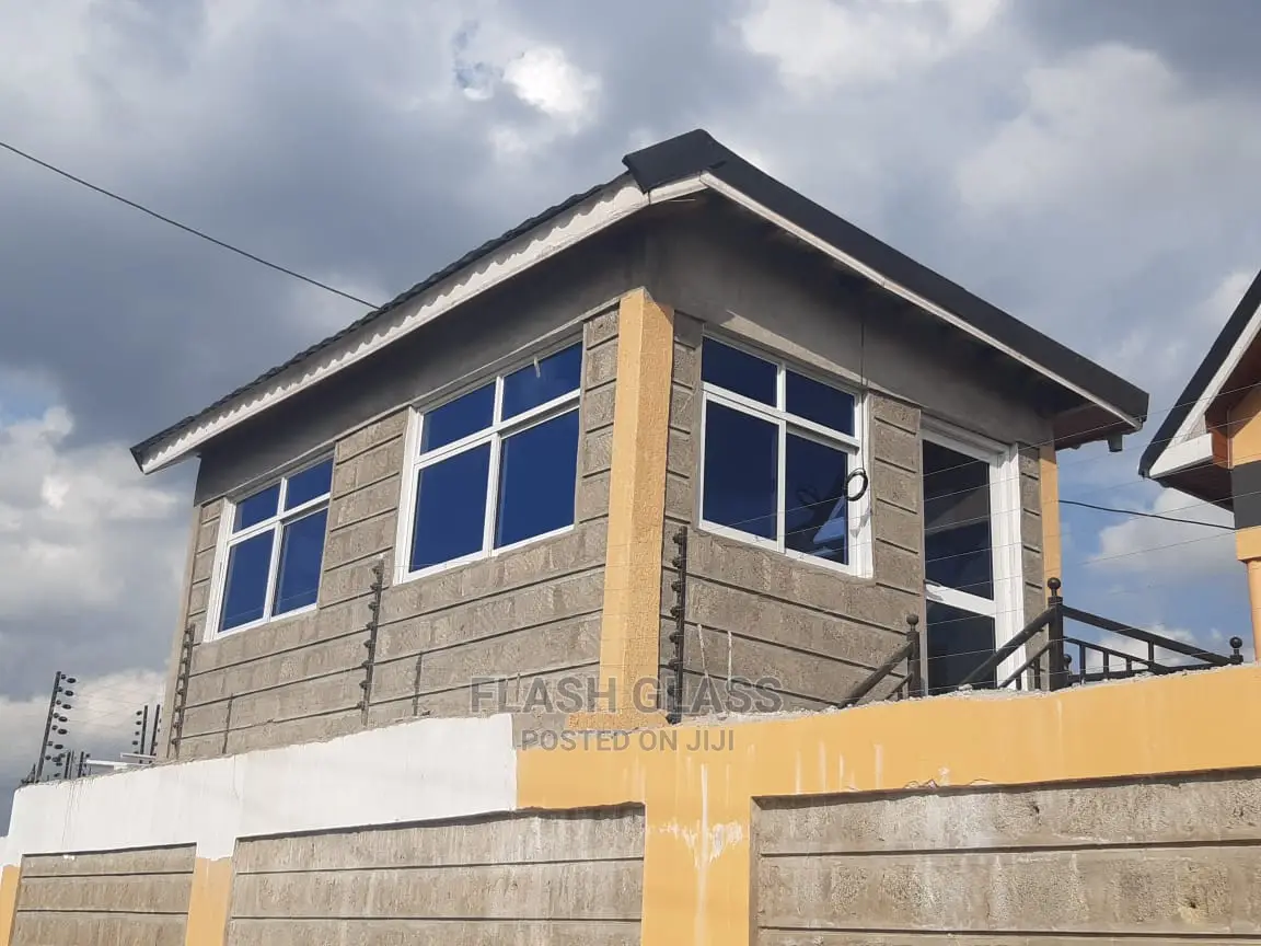 Aluminium 2 Track Sliding Window