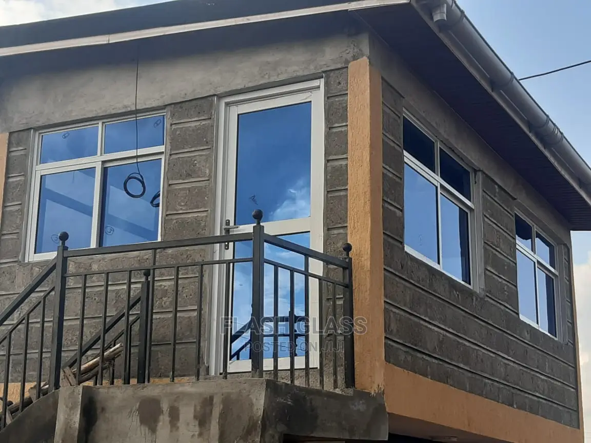 Aluminium 2 Track Sliding Window