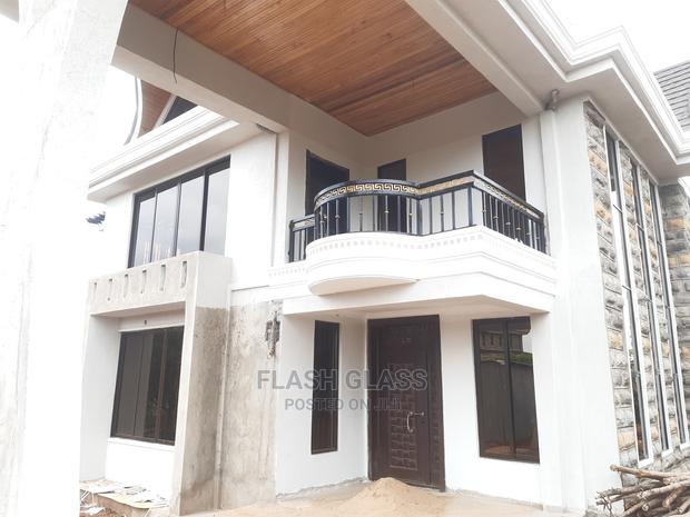 Custom Aluminium Sliding Windows - thumbnail 3