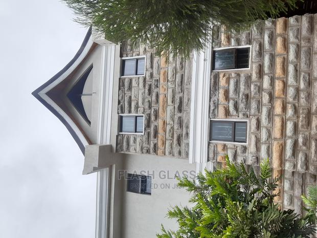 Custom Aluminium Sliding Windows - thumbnail 8