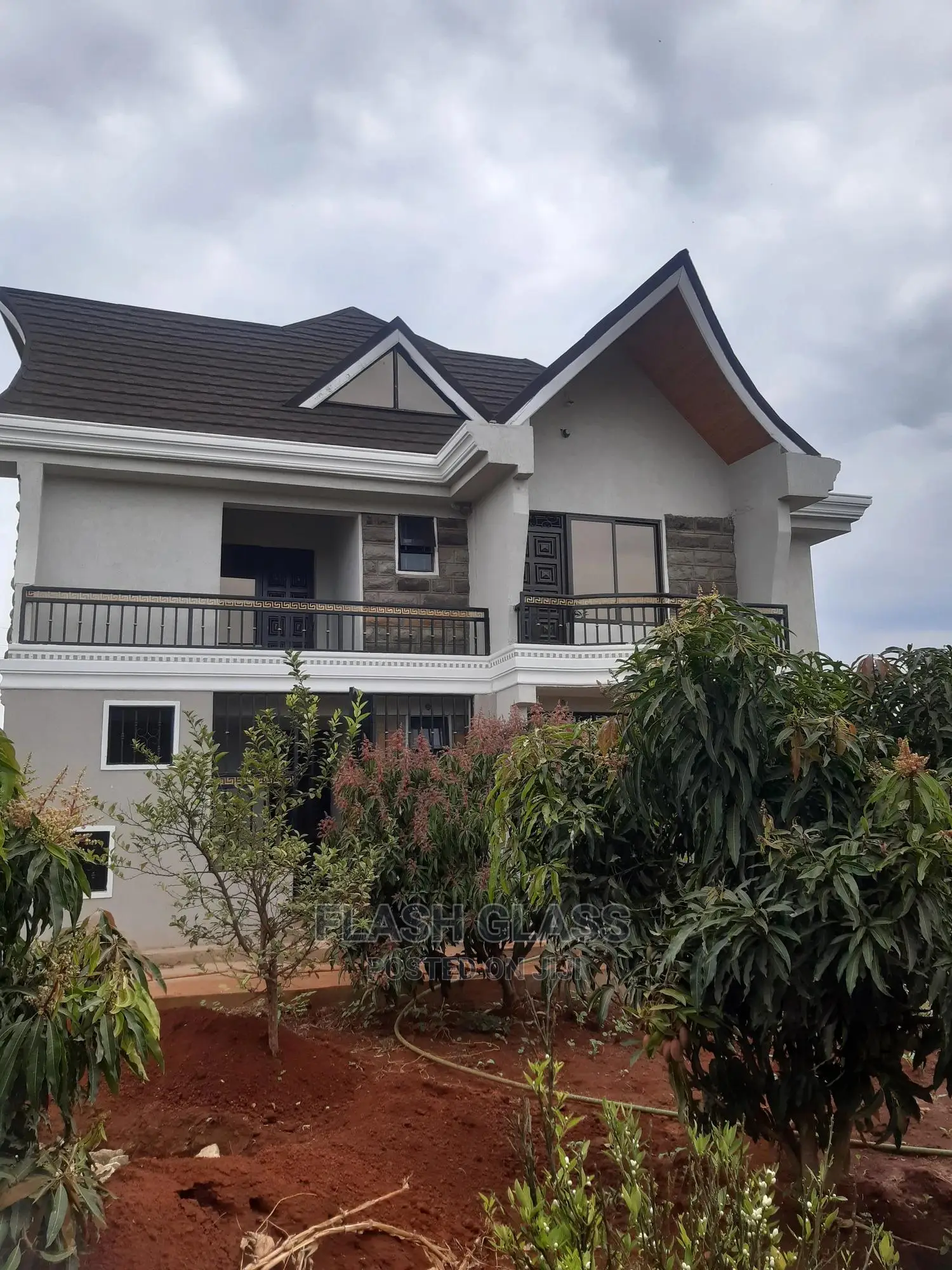 Custom Aluminium Sliding Windows