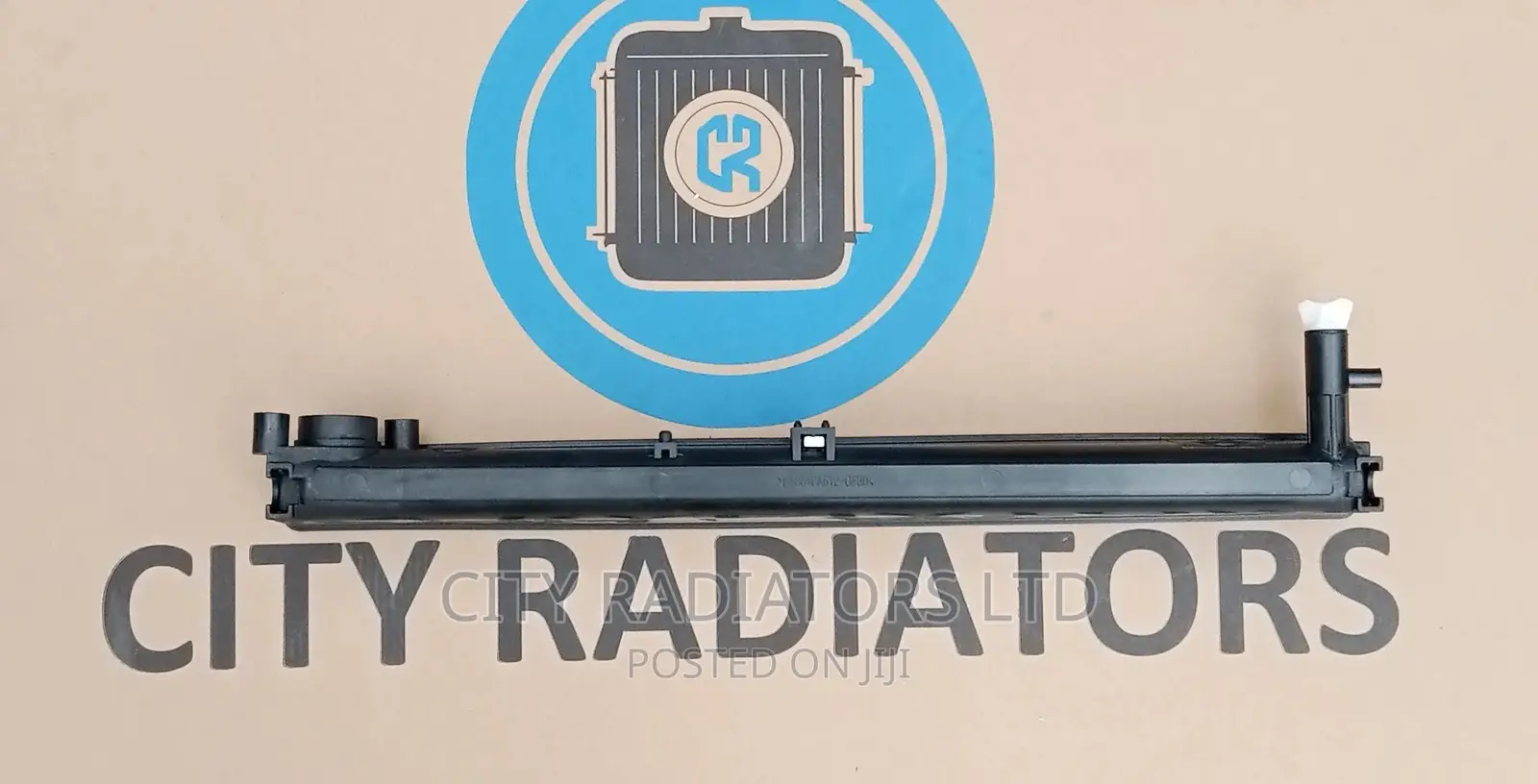 Radiator Tanks Replacement for Harrier Alphard.