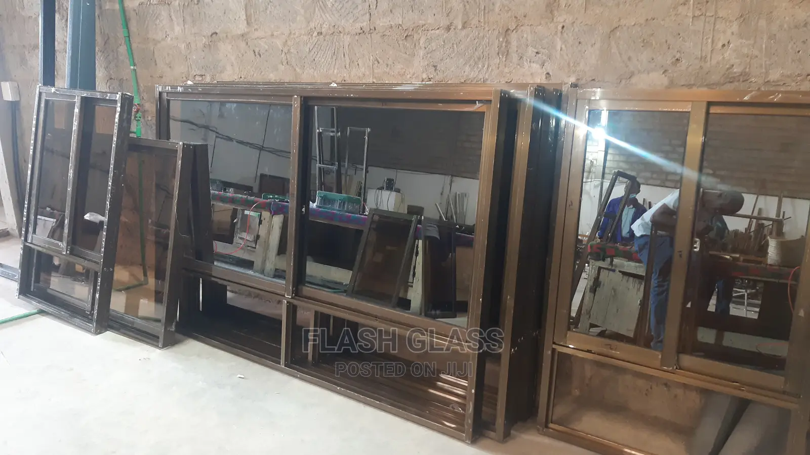 Standard Style Aluminium Sliding Window