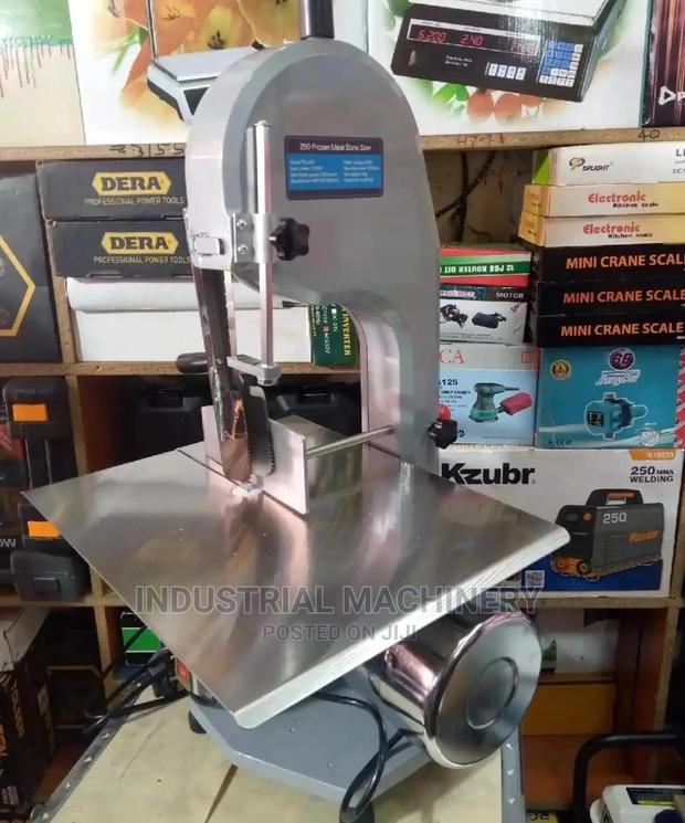 Bone Cutter/Saw Machine - main view