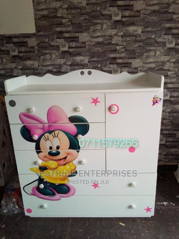 Morden Chest of Drawers - main view