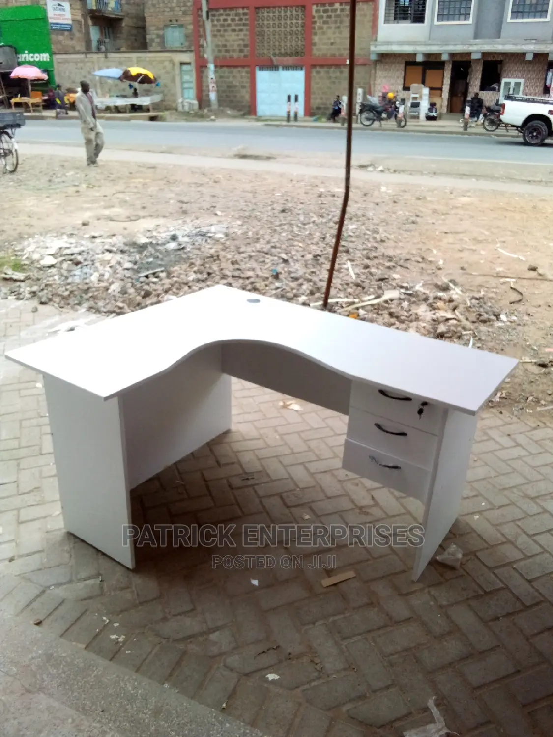 Executive Office Lshaped Desk
