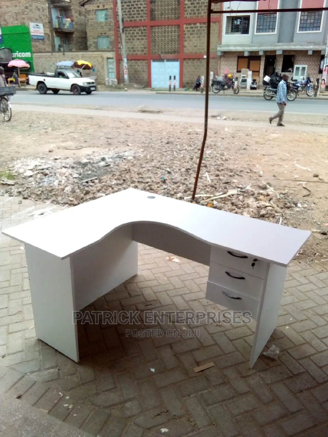 Executive Office Lshaped Desk