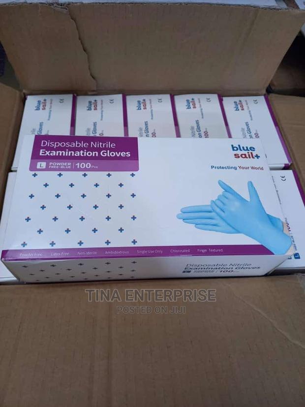 Nitrile Gloves ,Coloured