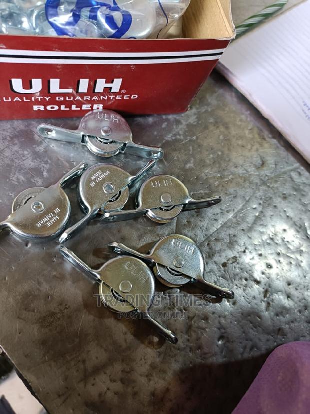 Aluminum Sliding Window Roller Guide - thumbnail 4