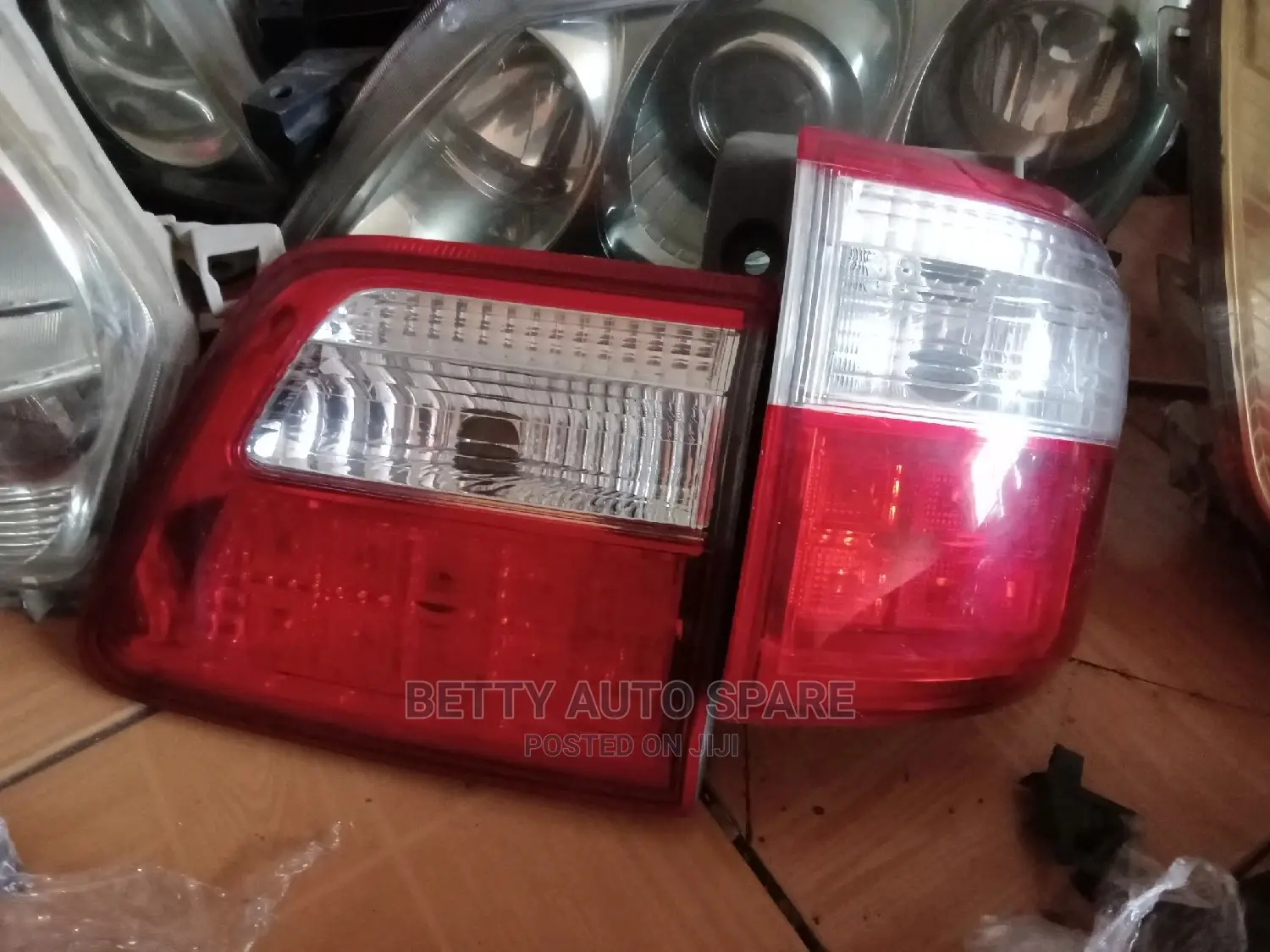 Fortuner Backlight\ Bootlight