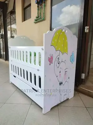 Morden Baby Cot 4 by 2 Fitts