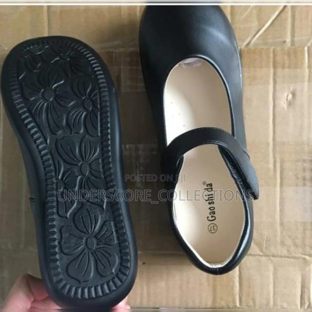Girls High Quality Leather School Shoes