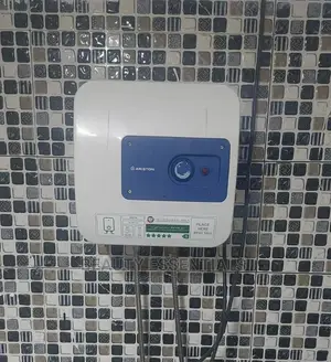 Ariston Water Heater 10litres