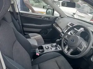 Subaru Outback 2.5i AWD 2016 Matt Black