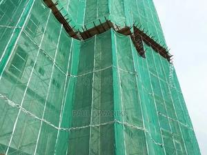 Construction Scaffolding Safety Net - thumbnail 2