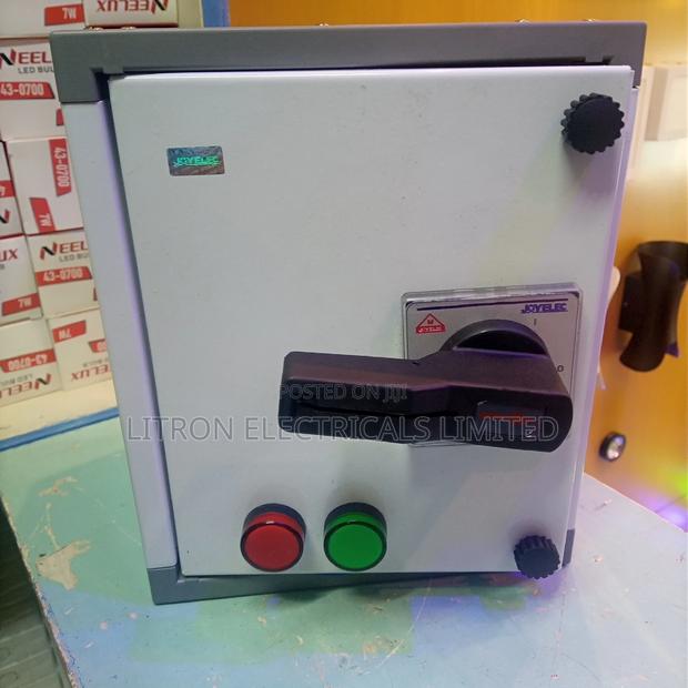 Manual Change Over Switch - main view