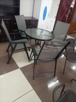 Out Door Table