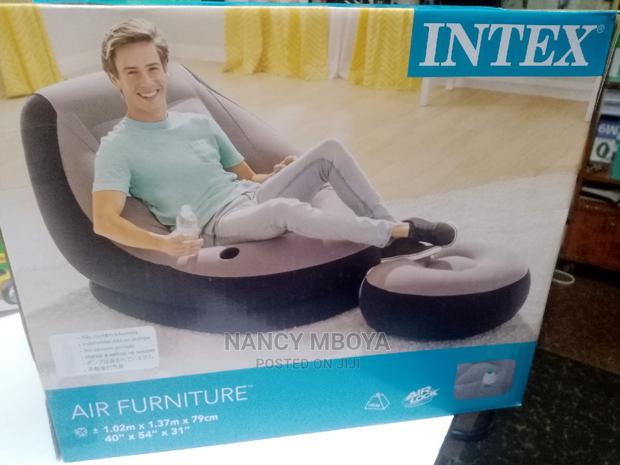 Inflatable Seat With Free Pump - thumbnail 3