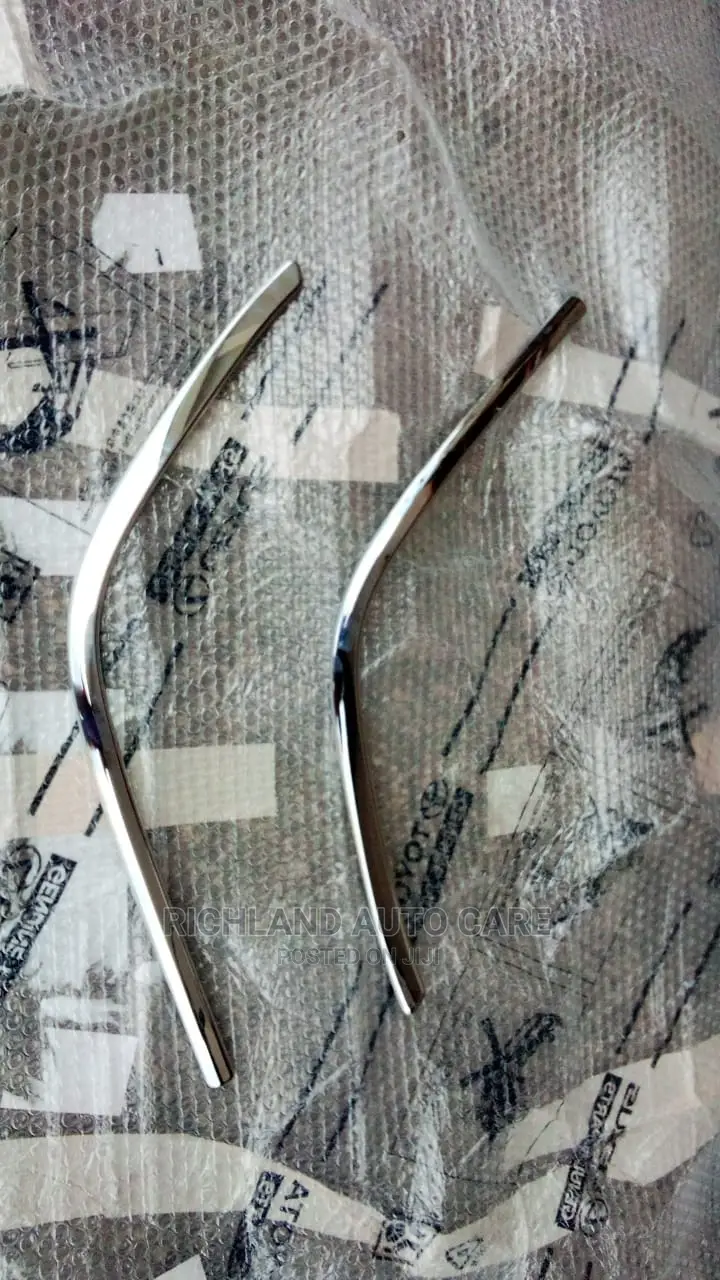Bumper Chrome Harrier Zsu60