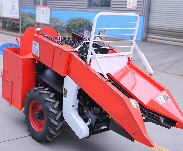 Knapsack Corn Harvesting Machine - thumbnail 2