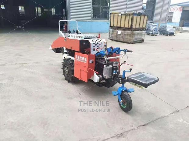 25 Horsepower Corn Harvester All in One - thumbnail 2