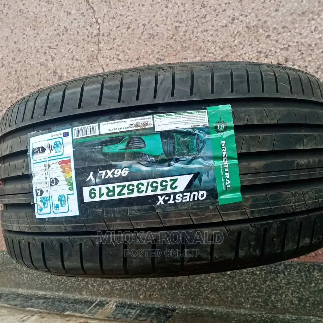 255/35r19 Greentrac Tyre