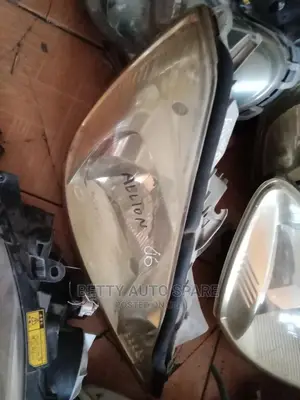 Allion 2006 Headlight