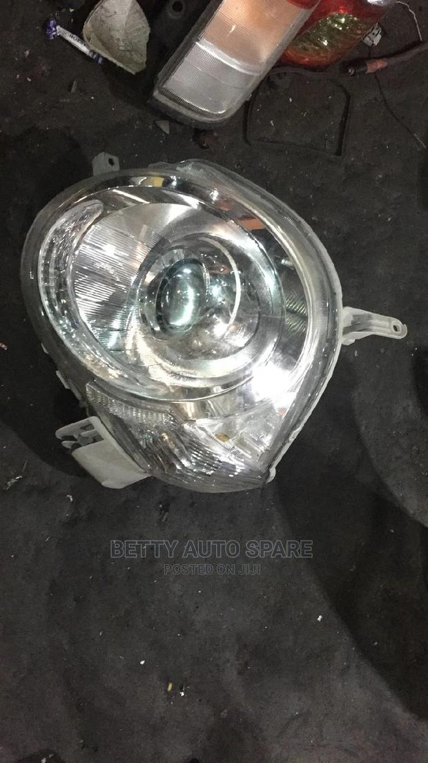 Sienta 2008 Headlight Xenon - main view