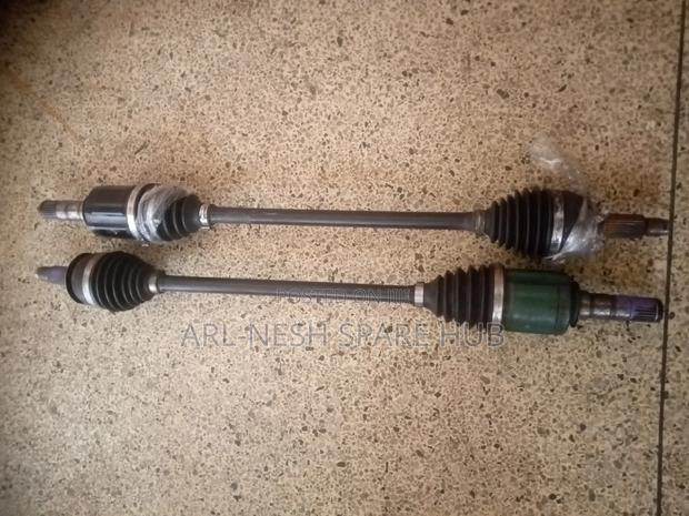 Legacy Br/BRM/ Front Drive Shaft - thumbnail 2