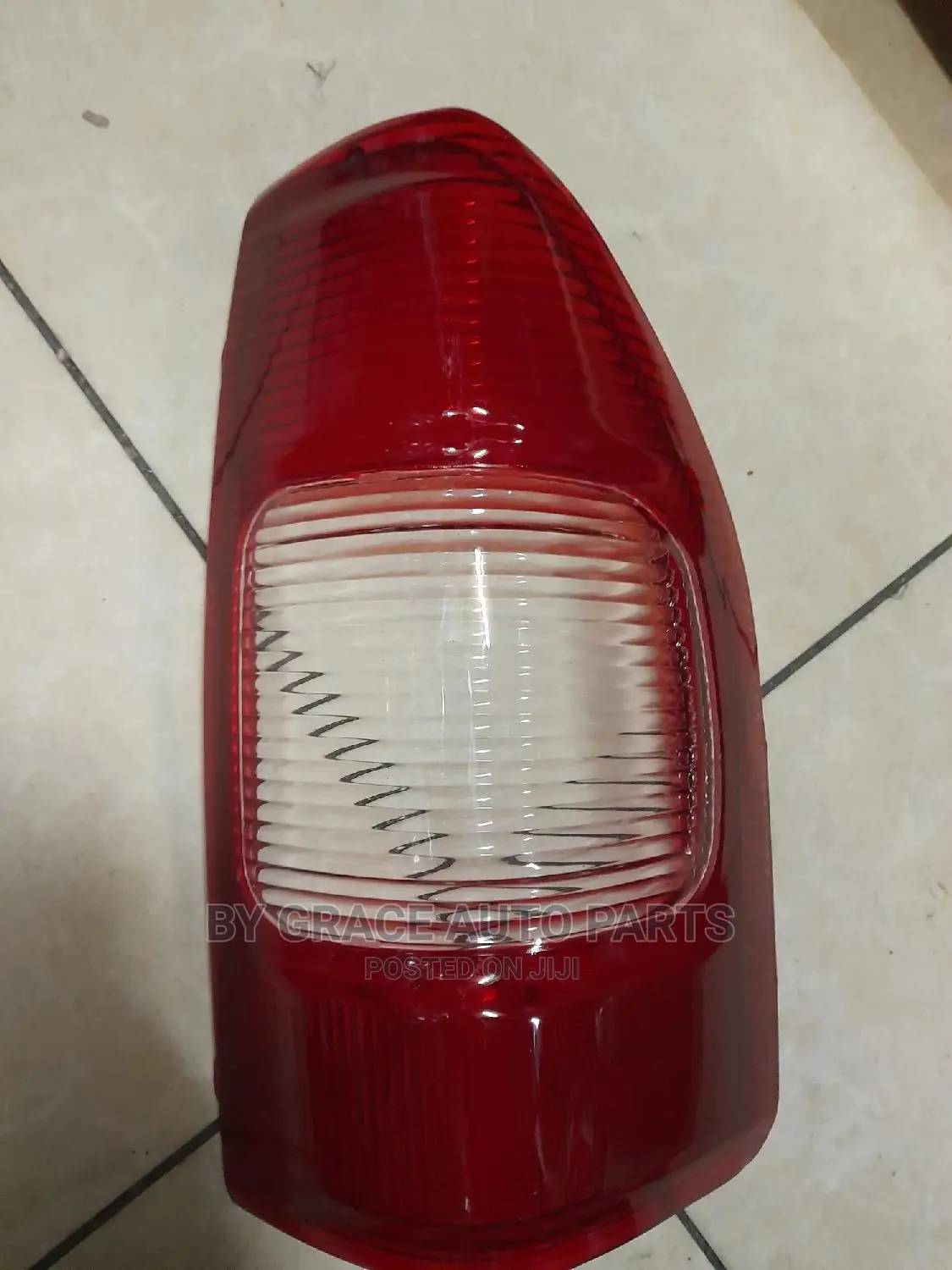 Tail Lens D Max