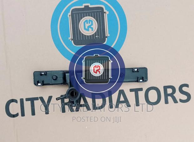 Radiator Tanks Replacement For Suzuki Alto.