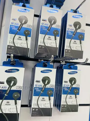 Samsung Extra Bass Earphones