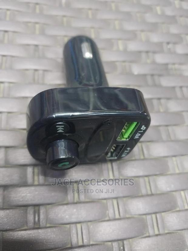 Car Modulator Fm Transmitter Bluetooth - thumbnail 3