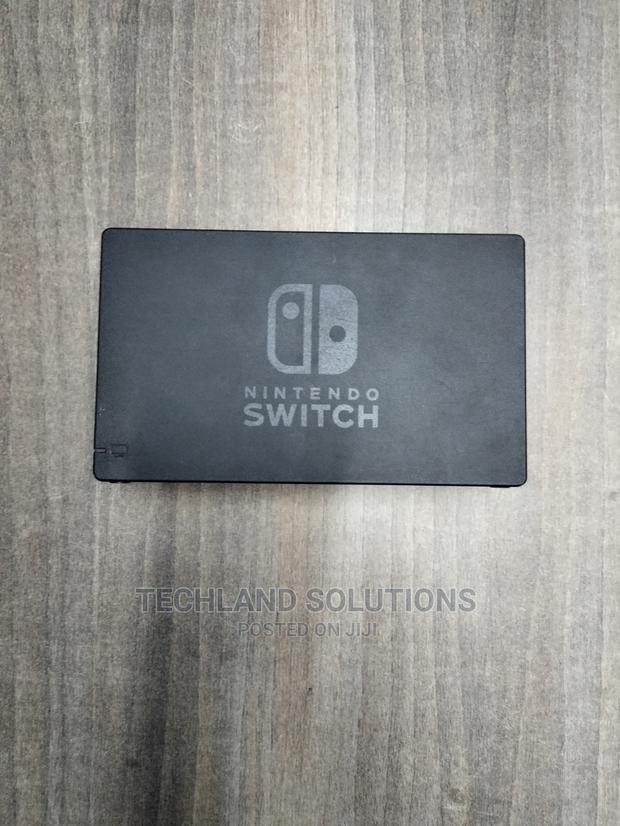 Nintendo Switch HDMI Dock - main view