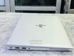 Laptop HP EliteBook 830 G7 16GB Intel Core I7 SSD 512GB
