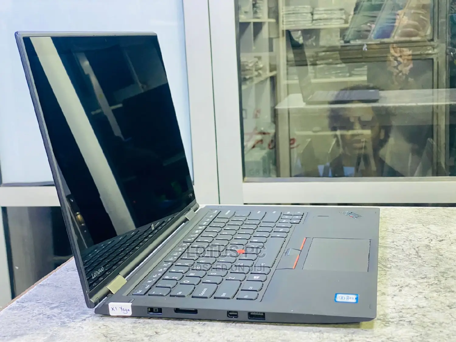 Laptop Lenovo Thinkpad X1 Yoga 8GB Intel Core I7 SSD 256GB